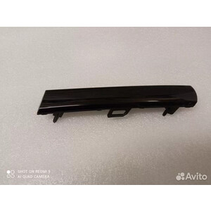 Молдинг переднего бампера LiXiаng L9